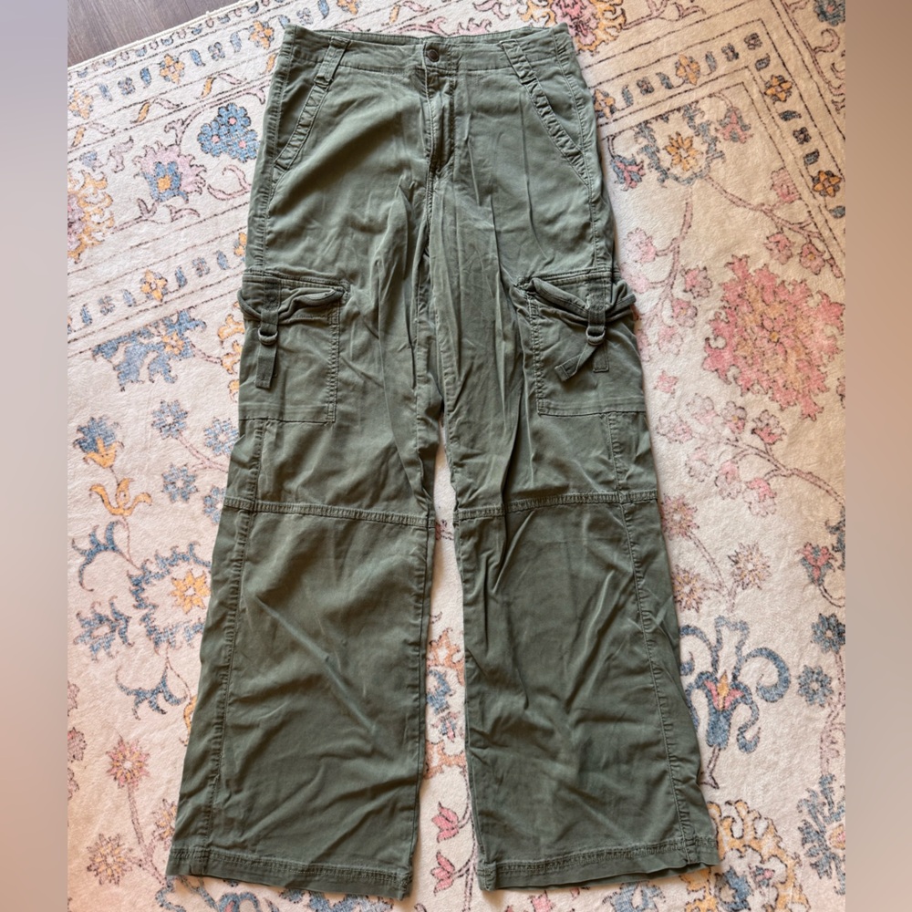 American Eagle Outfitters Olive Cargo Utility Pants
